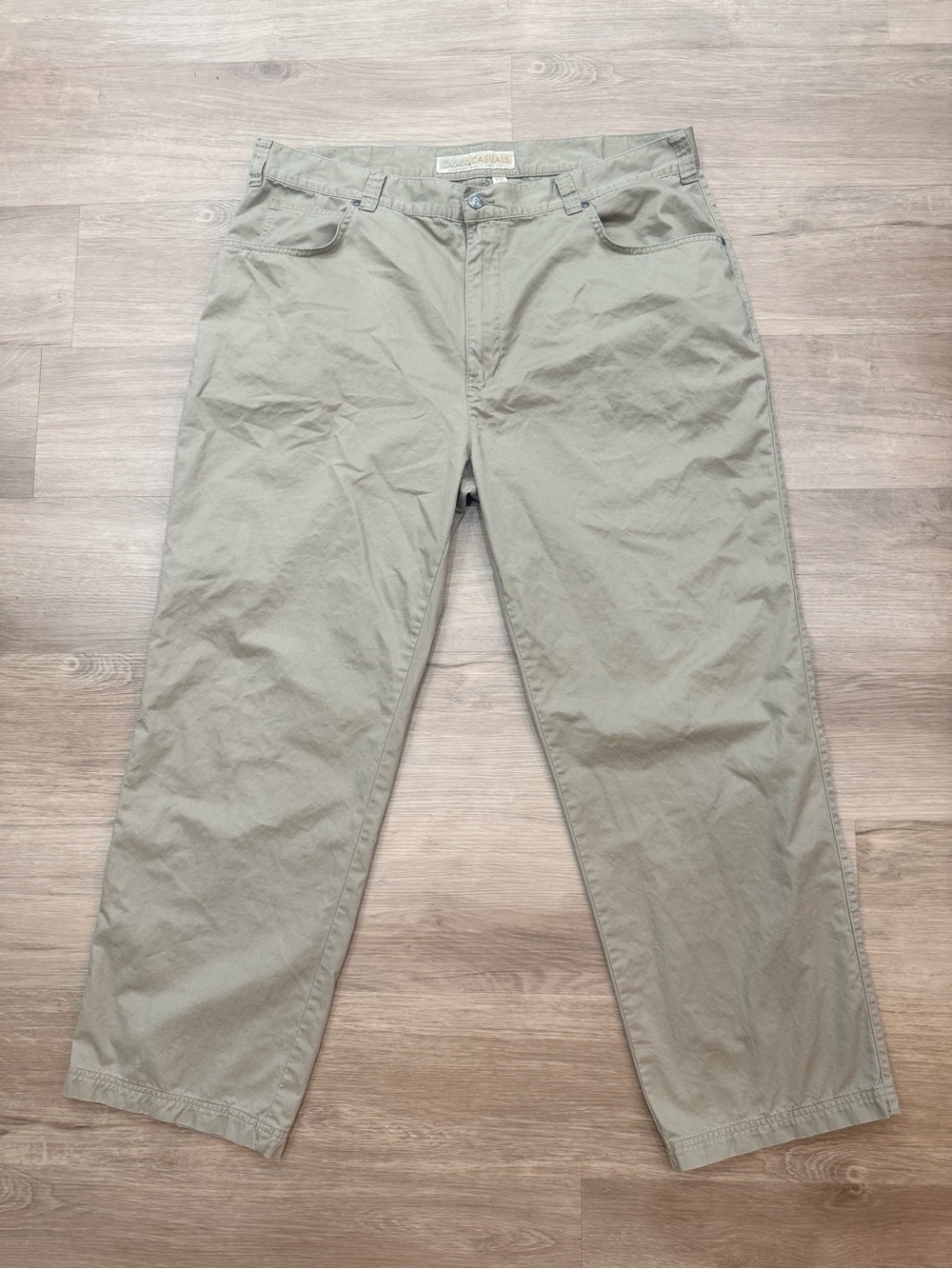 Cabela's Casuals Men's Relaxed Cotton Khakis